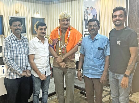 Bijjaragi Group of Companies from Vijayapura wins 'Vijaya Ratna' award