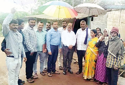 HUN-AUG-6-1(AMBEDKAR NAGARA VISIT BY EO)