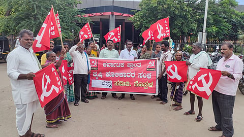 district koppal pds rice protest