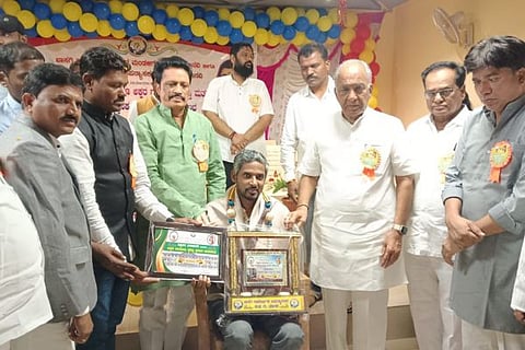 28 MANVI 01