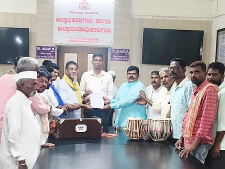 Demand for 1% reservation for untouchable nomadic community