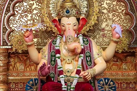 Lalbaugcha Raja (1)