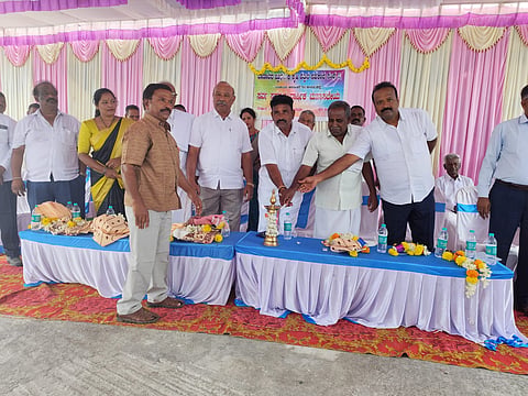 ph,01,ASK,G, ಬಾಣಾವರ ಸಹಾಕಾರ ಕೃಷಿ ಪತ್ತಿನ ಬ್ಯಾಂಕ್