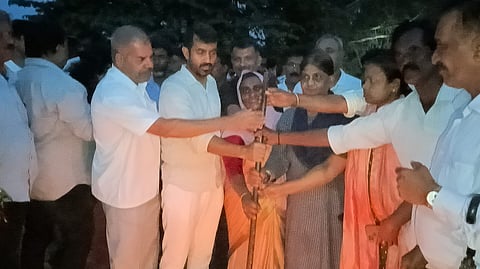 ಚಿತ್ರ 14ಎಸ್ ಡಿ ಪಿ 3