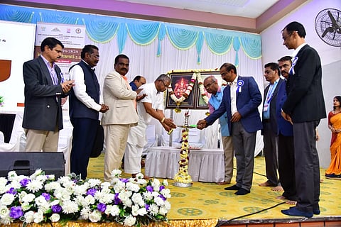 district koppal gavisiddeswara ayurvedha collage inter national seminor
