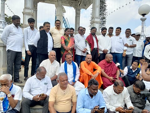 Shoe hurled at Supreme Court Chief Justice Protest by coalition of Dalit organizations in Mysore