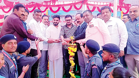 chn may 27 deegri college (1)