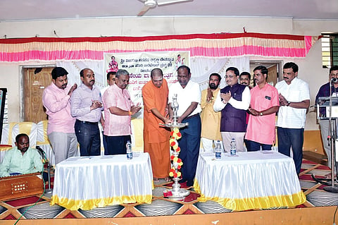 Free distribution of equipment to the disabled