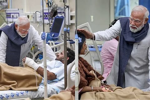 PM meets Red Fort blast survivors