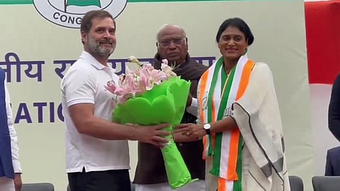 राहुल गांधी और वाई.एस. शर्मिला