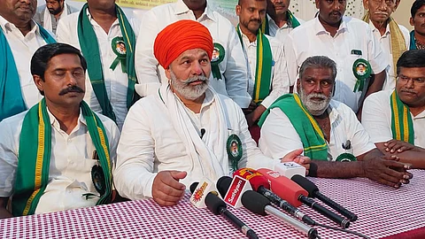 राकेश टिकैत