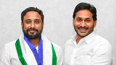 Ambati Rayudu: दस दिनों के अंतराल ही राजनीती से संन्यास - चुपी तोड़ा बल्लेबाज़