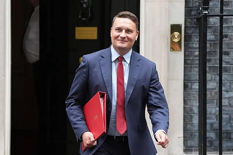 UK to Sequence DNA of Every Newborn Within a Decade in NHS Overhaul