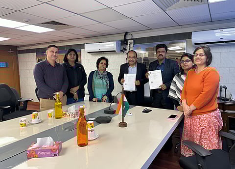 VMMC–Safdarjung Hospital, CCRAS-CARI Sign MoU to Advance Integrative Research for Menopause Care