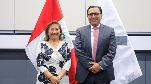 Ana María Choquehuanca and Sergio González former and new Minister of Production of Peru.