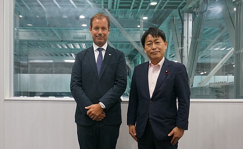 Proximar's CEO Joachim Nielsen, and Vice Minister Takemura.