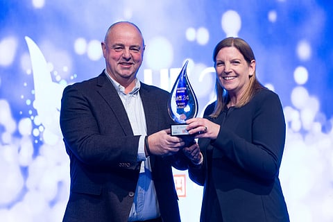 John Cullen, Auranta co-founder, receives the BIM Aquatech Business of the Year award from Caroline Bocquel, CEO, BIM.