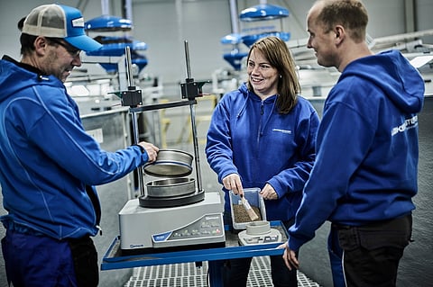 "We are experiencing significant international interest in our solutions from players investing in land-based aquaculture," said Lakesystemer CEO, Ole Gabriel Kverneland.