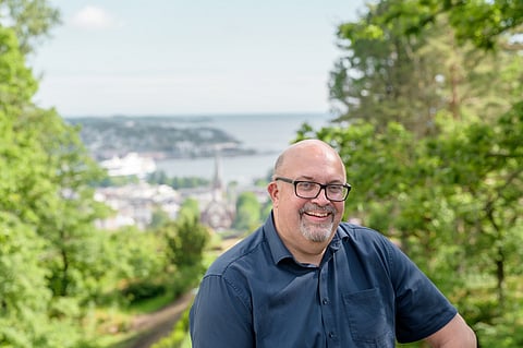 Kent Kongsdal Rasmussen held the position for six years.