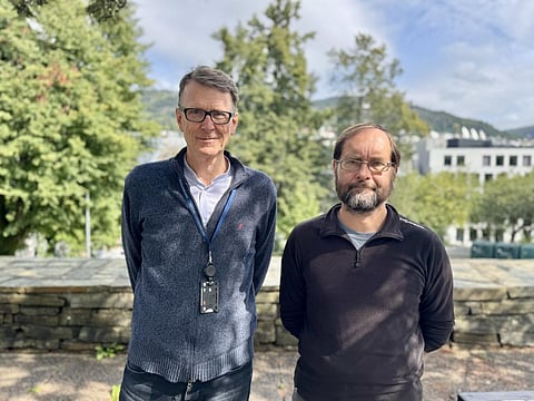University of Bergen's Professor Ivar Rønnestad and researcher Sergei Budaev, who are developing FishMet in collaboration with Vestlandets Innovasjonsselskap (VIS).