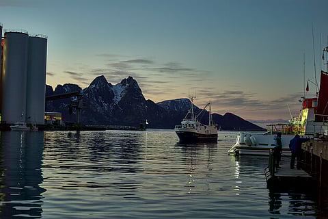 Unlike the core business, the spillover effects are found throughout the country, through the core business's suppliers and their own suppliers.