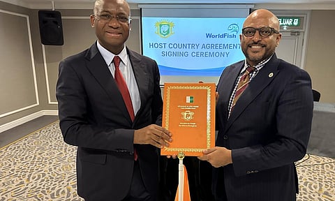 H.E. Sidi Tiémoko Touré, Minister of Animal Resources and Fisheries of Côte d’Ivoire, with Dr Essam Yassin Mohammed, Director General of WorldFish.