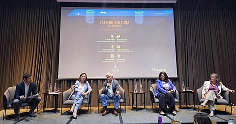 Oceana Chile's seminar 'Salmon farming under pressure: balancing science, regulation, and nature'.