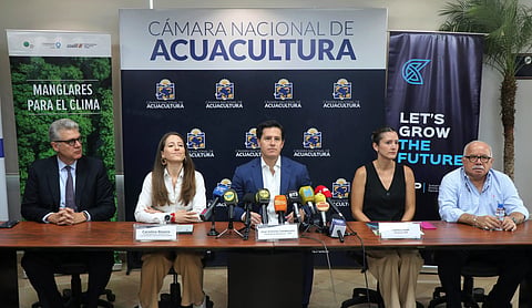 Representatives from C-I Ecuador, CNA, and SSP during the launch of the partnership.
