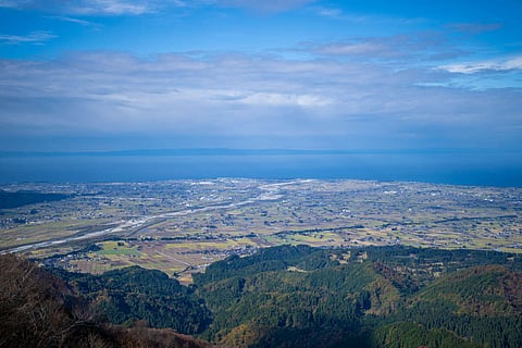 Mitsubishi and Maruha Nichiro join to launch a new land-based salmon farm in Japan