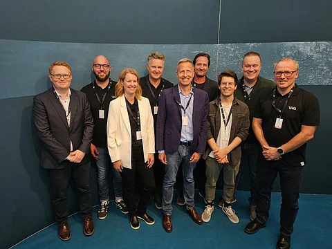 Swiss Blue Salmon & VAQ teams together at Aqua Nor 2023. Back left to right: Jan Erik Løvik, Jesper N. Nielsen, Marius Hægh, Rudolf Ryf, Sune Møller, & Sondre Høidalen Front left to right: Madeline E. Brien, Phil Huber, & Fabian Massa. Photo: Swiss Blue Salmon / VAQ.