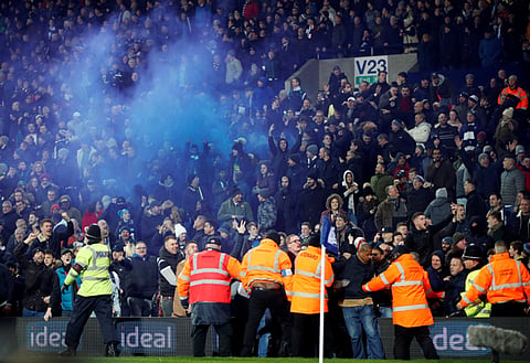 'Deluded if you turn him down', 'Do it now': Many WBA fans want available 42y/o to replace Bilic