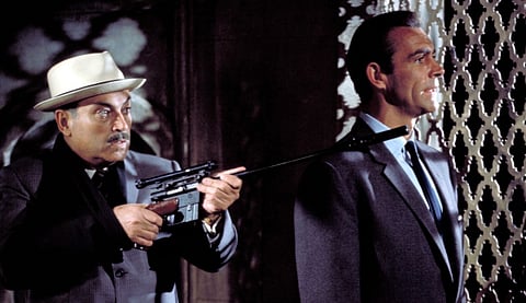 Pedro Armendáriz and Sean Connery in From Russia With Love.