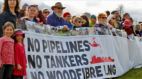 Protestors against Woodfibre LNG