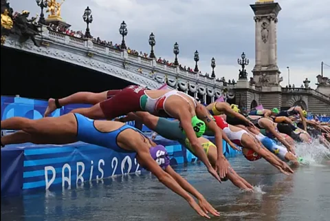 Canadian athlete violently vomits after Olympic triathlon swim in contaminated Seine