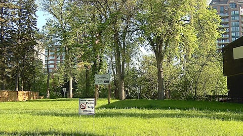 Vacant lot in Calgary's Roxboro community