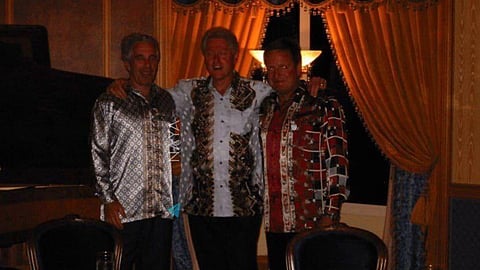 Jeffrey Epstein with former president Bill Clinton