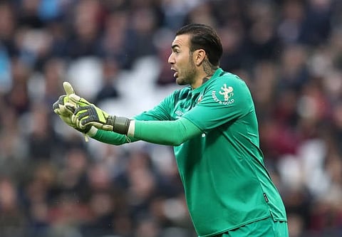 Confirmed: West Ham summer signing leaves Irons in loan move