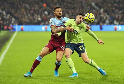 'Rubbish', 'Useless' - Many West Ham fans destroy 'Awful' player in 1-1 draw v Aston Villa