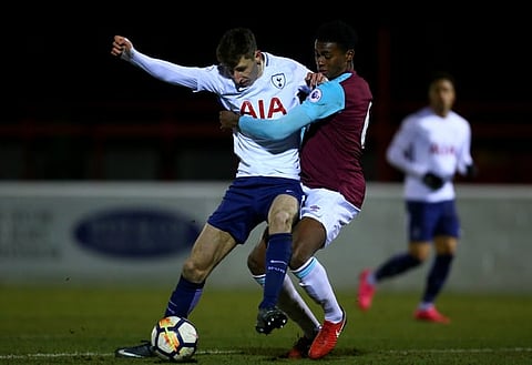 WHZ Stats: West Ham youngster Akinola continues to shine while on loan at Leyton Orient