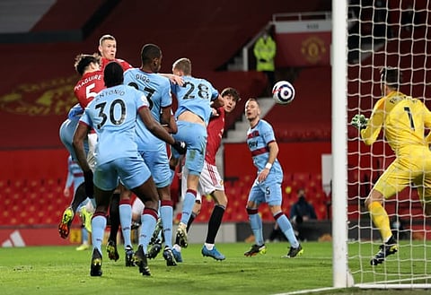 Exclusive: Keith Hackett shares verdict on West Ham flashpoint v Manchester United