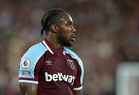 West Ham star Michail Antonio praised by Tooting & Mitcham's manager