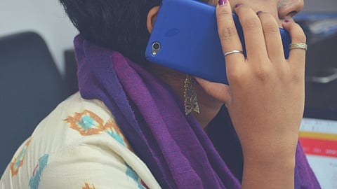 Losing a loved one to suicide: How to break the news to others