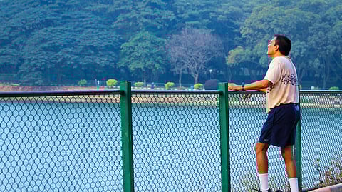 পুরুষত্বের সামাজিক ধারণা পুরুষদের আবেগানুভূতির অভিজ্ঞতা অর্জন থেকে বিচ্ছিন্ন করে রাখে