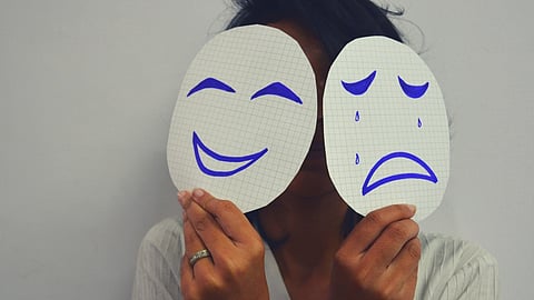 স্থিতিস্থাপকতার প্রকৃত অর্থ কী?