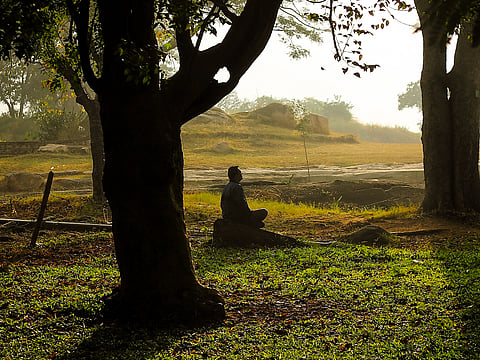 নৈতিক উত্তরণ: আনন্দের একটি বিস্ময়কর পথ