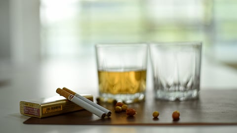 আসক্তি কি আগ্রহজনিত বিষয়?