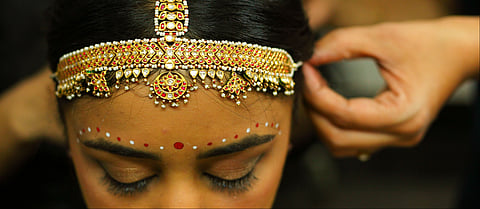 मुलाकात: हमारा समाज स्त्री को एक ख़तरे की तरह देखता है