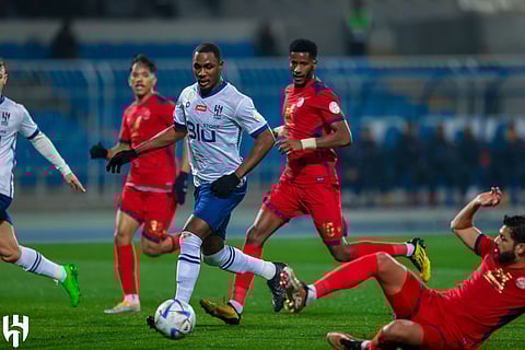 الهلال ضد ضمك