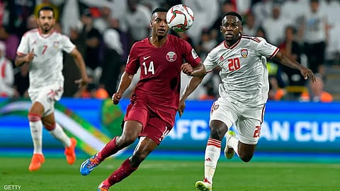 الإمارات ضد قطر