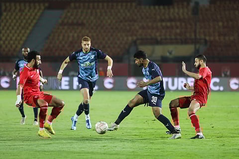 بيراميدز وفيوتشر